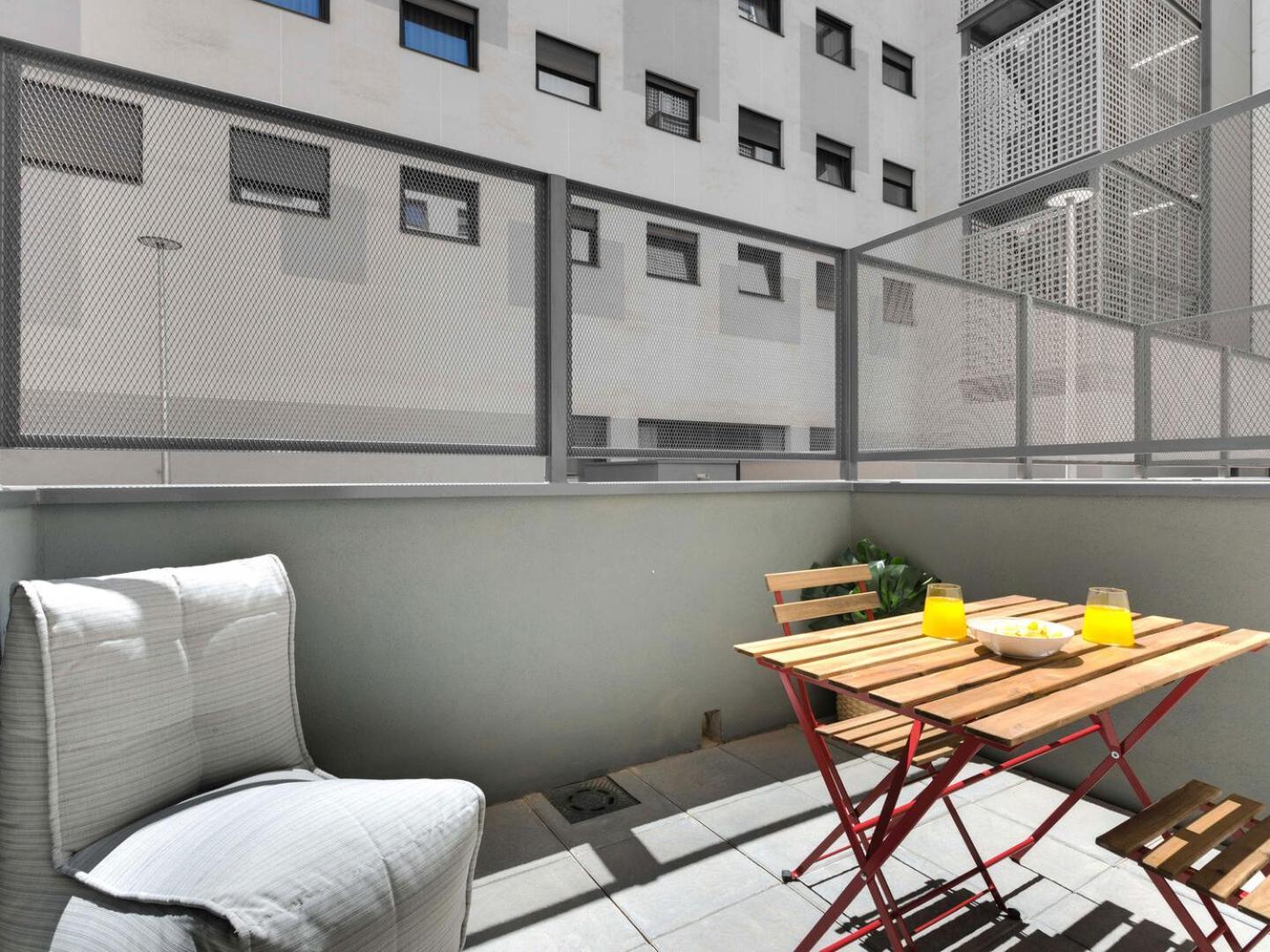 Livensa Living Studios Malaga Feria — Photos 2